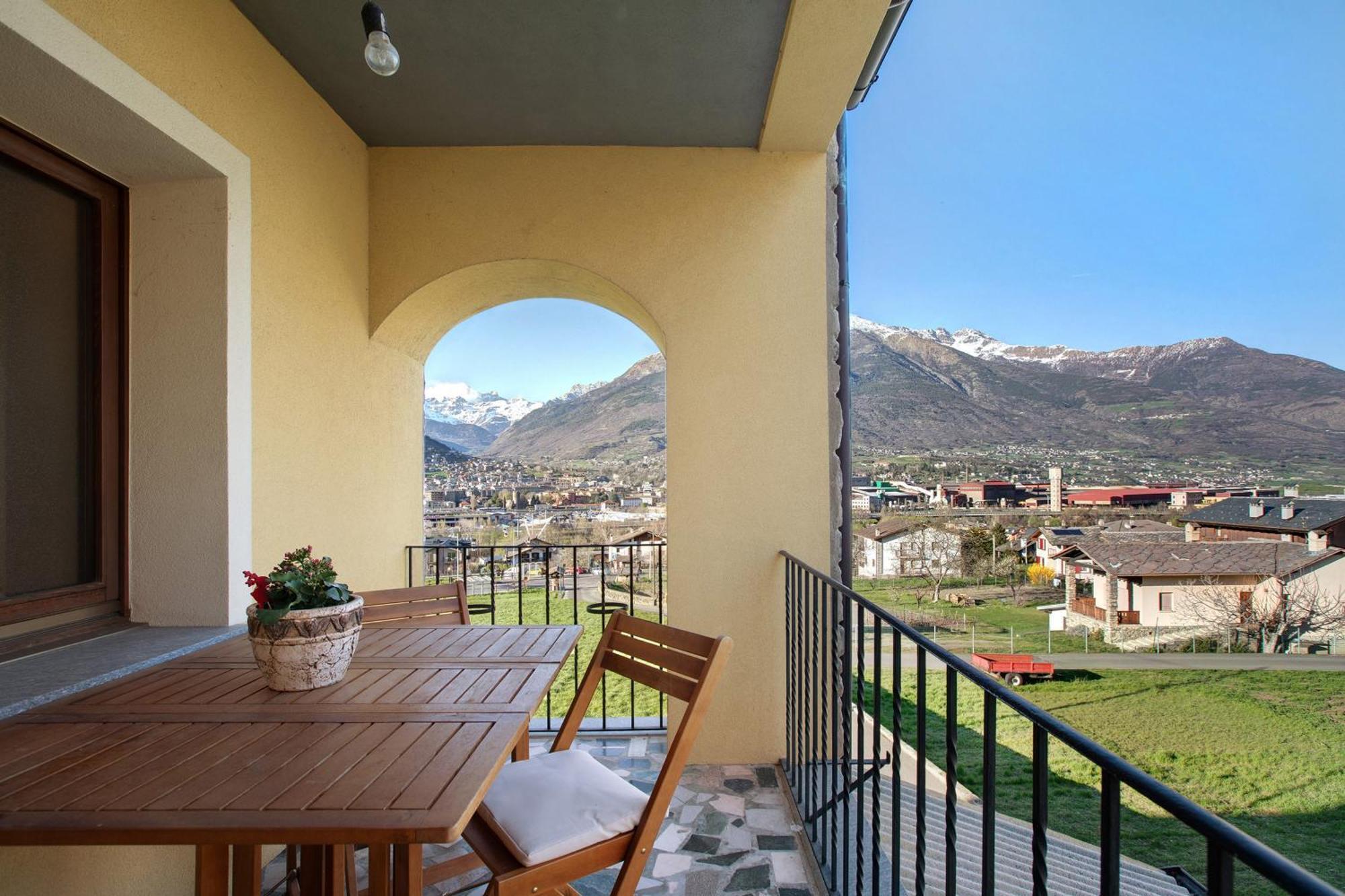 Ampaillan 002 Apartment Aosta Luaran gambar